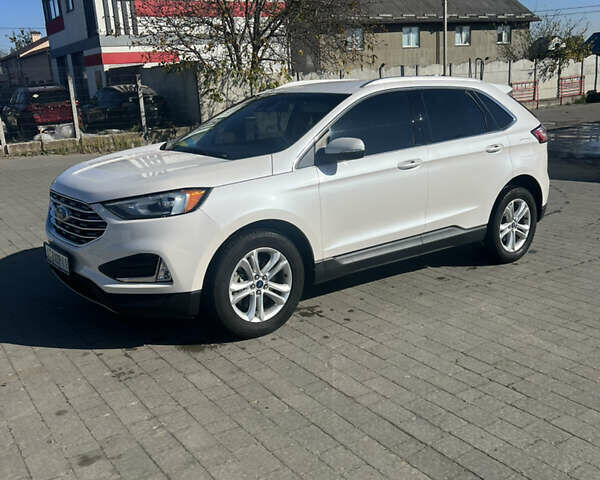Форд Эдж 2018 в Ивано-Франковске на Automoto.ua Белый Форд Эдж, объемом двигателя 2 л и пробегом 180 тыс. км за 17500 $, фото 2 на Automoto.ua
