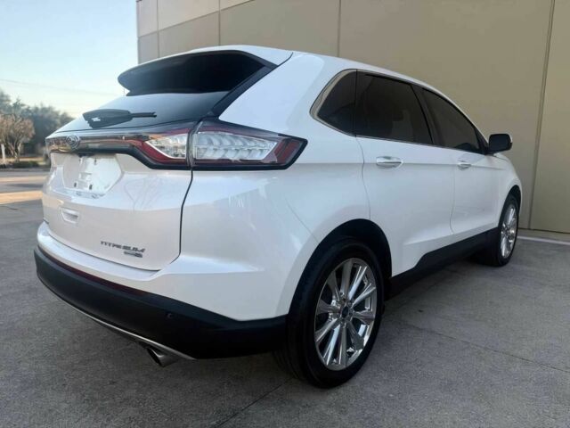 Білий Форд Едж, об'ємом двигуна 2 л та пробігом 50 тис. км за 15800 $, фото 5 на Automoto.ua