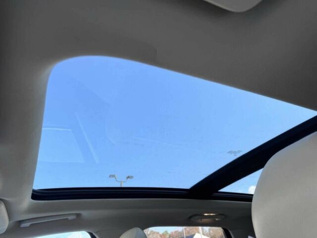 Белый Форд Эдж, объемом двигателя 2 л и пробегом 46 тыс. км за 14000 $, фото 10 на Automoto.ua