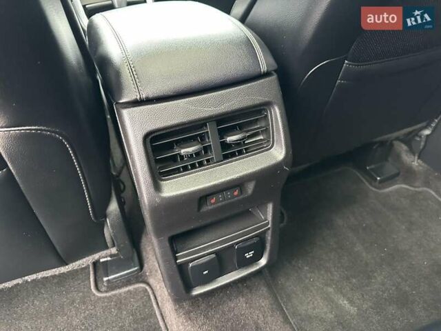 Белый Форд Эдж, объемом двигателя 3.5 л и пробегом 165 тыс. км за 19800 $, фото 12 на Automoto.ua