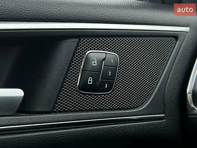 Білий Форд Едж, об'ємом двигуна 2.69 л та пробігом 112 тис. км за 20650 $, фото 16 на Automoto.ua