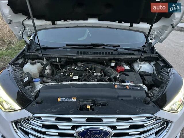 Белый Форд Эдж, объемом двигателя 2 л и пробегом 152 тыс. км за 20500 $, фото 66 на Automoto.ua