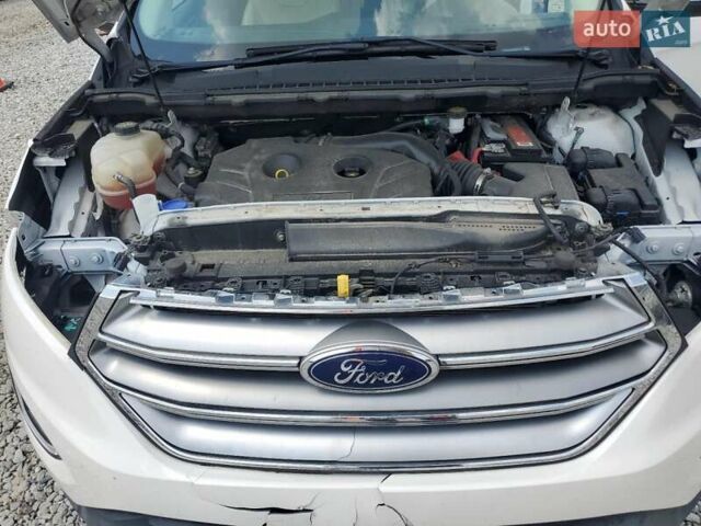 Білий Форд Едж, об'ємом двигуна 2 л та пробігом 136 тис. км за 3400 $, фото 11 на Automoto.ua