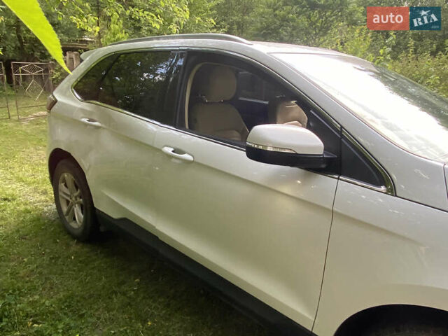 Белый Форд Эдж, объемом двигателя 2 л и пробегом 163 тыс. км за 16700 $, фото 3 на Automoto.ua