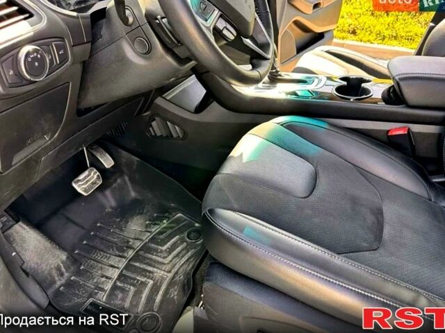 Форд Эдж 2018 в Шепетовке на Automoto.ua Белый Форд Эдж, объемом двигателя 2.7 л и пробегом 88 тыс. км за 19500 $, фото 6 на Automoto.ua