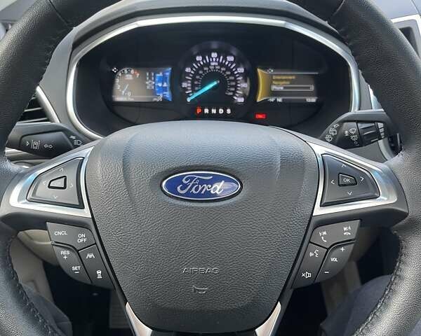 Білий Форд Едж, об'ємом двигуна 2 л та пробігом 70 тис. км за 21500 $, фото 18 на Automoto.ua