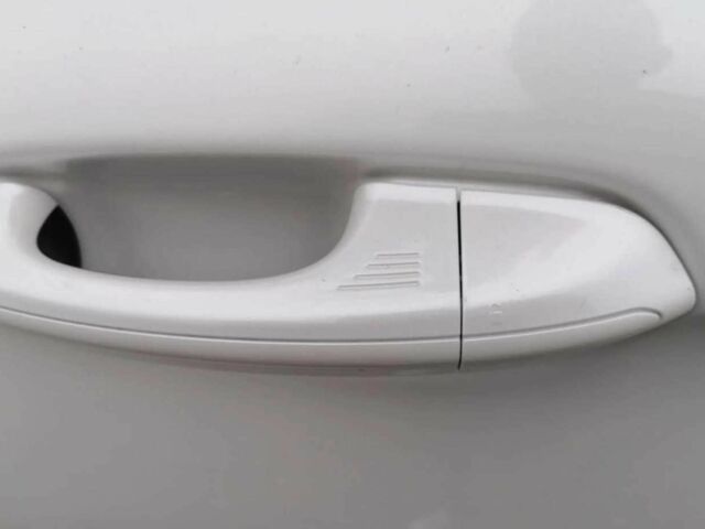 Белый Форд Эдж, объемом двигателя 2 л и пробегом 124 тыс. км за 11500 $, фото 10 на Automoto.ua