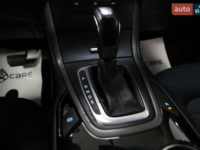 Белый Форд Эдж, объемом двигателя 2 л и пробегом 234 тыс. км за 13900 $, фото 90 на Automoto.ua