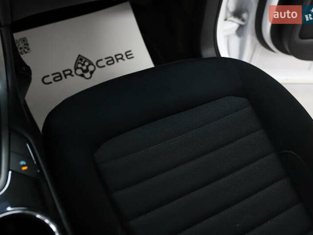 Белый Форд Эдж, объемом двигателя 2 л и пробегом 234 тыс. км за 13900 $, фото 81 на Automoto.ua