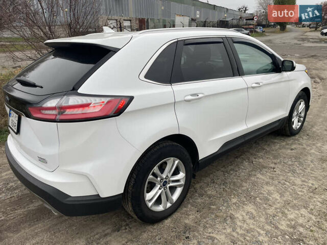 Белый Форд Эдж, объемом двигателя 2 л и пробегом 151 тыс. км за 17500 $, фото 4 на Automoto.ua