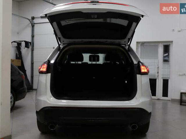 Белый Форд Эдж, объемом двигателя 2 л и пробегом 234 тыс. км за 13900 $, фото 53 на Automoto.ua