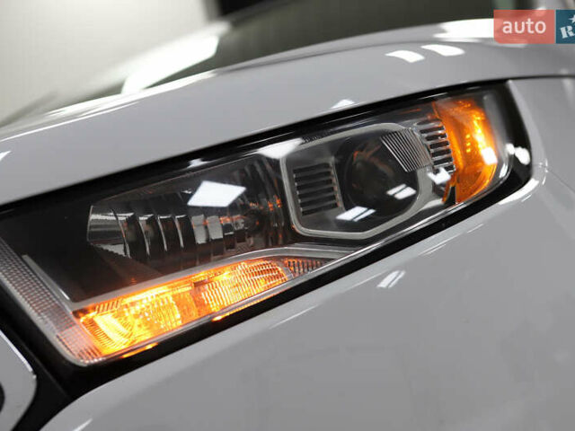 Белый Форд Эдж, объемом двигателя 2 л и пробегом 234 тыс. км за 13900 $, фото 14 на Automoto.ua