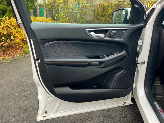 Белый Форд Эдж, объемом двигателя 2 л и пробегом 88 тыс. км за 23990 $, фото 9 на Automoto.ua