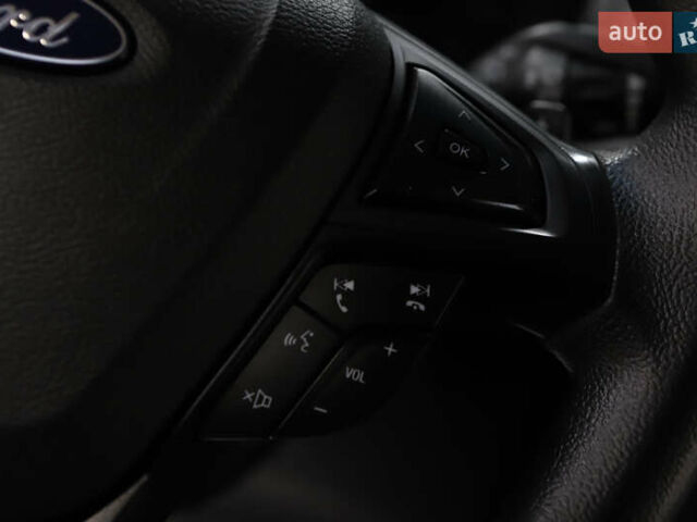 Белый Форд Эдж, объемом двигателя 2 л и пробегом 234 тыс. км за 13900 $, фото 69 на Automoto.ua