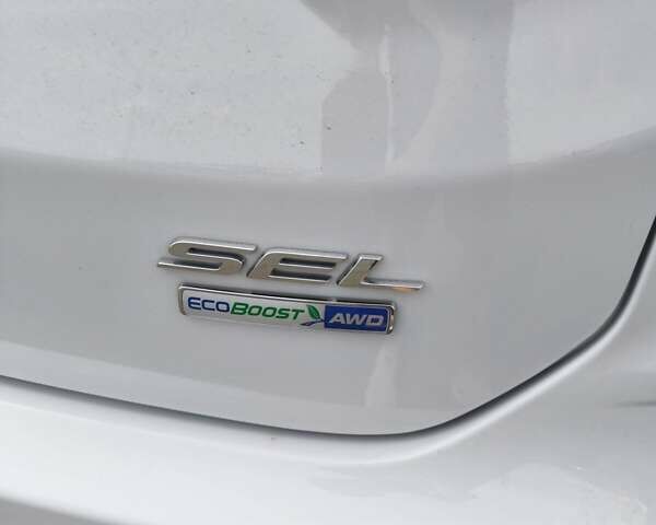 Белый Форд Эдж, объемом двигателя 2 л и пробегом 75 тыс. км за 20900 $, фото 11 на Automoto.ua