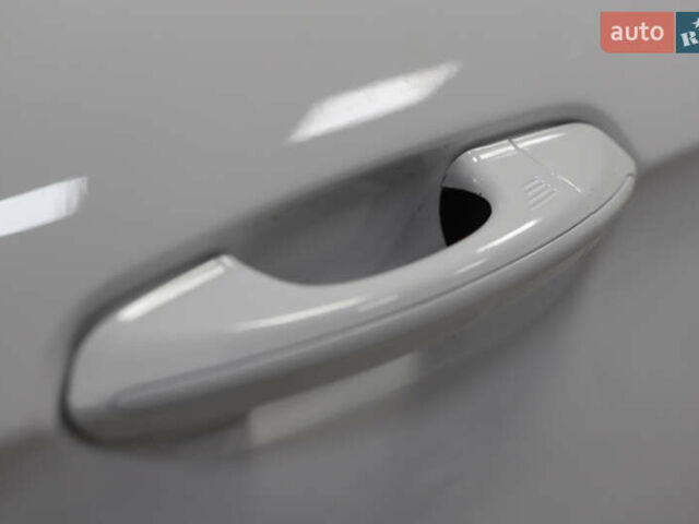 Белый Форд Эдж, объемом двигателя 2 л и пробегом 234 тыс. км за 13900 $, фото 18 на Automoto.ua