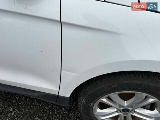 Білий Форд Едж, об'ємом двигуна 2 л та пробігом 173 тис. км за 12800 $, фото 9 на Automoto.ua