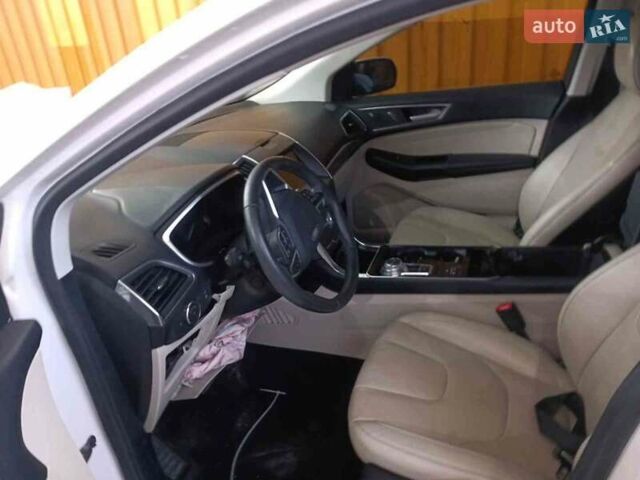 Белый Форд Эдж, объемом двигателя 2 л и пробегом 158 тыс. км за 12100 $, фото 12 на Automoto.ua