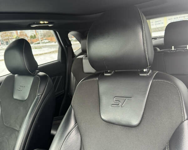 Білий Форд Едж, об'ємом двигуна 2.7 л та пробігом 179 тис. км за 21300 $, фото 10 на Automoto.ua