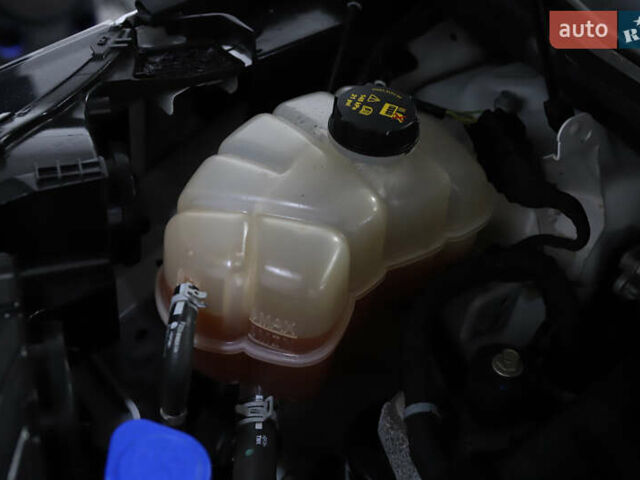 Белый Форд Эдж, объемом двигателя 2 л и пробегом 234 тыс. км за 13900 $, фото 99 на Automoto.ua