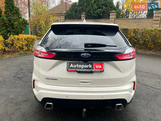 Белый Форд Эдж, объемом двигателя 2 л и пробегом 88 тыс. км за 23990 $, фото 5 на Automoto.ua