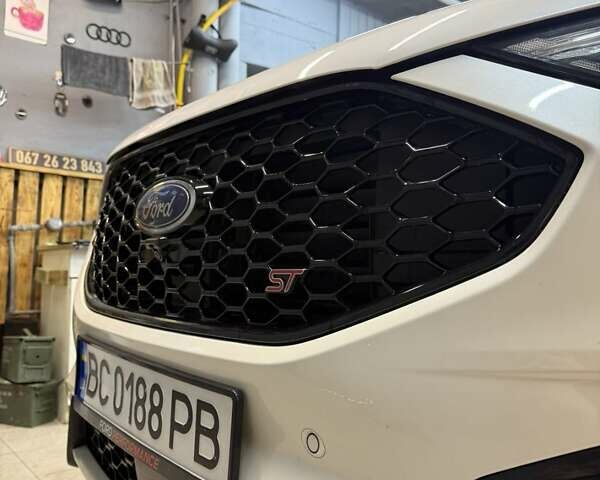 Білий Форд Едж, об'ємом двигуна 2.69 л та пробігом 92 тис. км за 25500 $, фото 7 на Automoto.ua