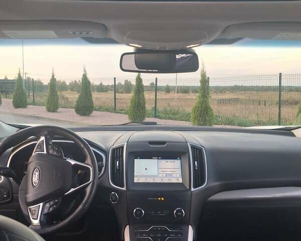 Белый Форд Эдж, объемом двигателя 2 л и пробегом 130 тыс. км за 20600 $, фото 5 на Automoto.ua