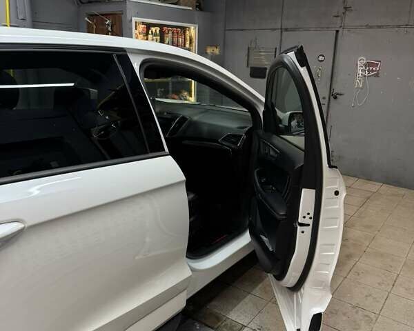 Білий Форд Едж, об'ємом двигуна 2.69 л та пробігом 92 тис. км за 25500 $, фото 24 на Automoto.ua