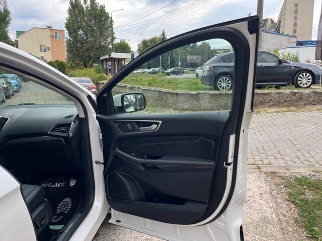 Білий Форд Едж, об'ємом двигуна 2 л та пробігом 42 тис. км за 21400 $, фото 16 на Automoto.ua