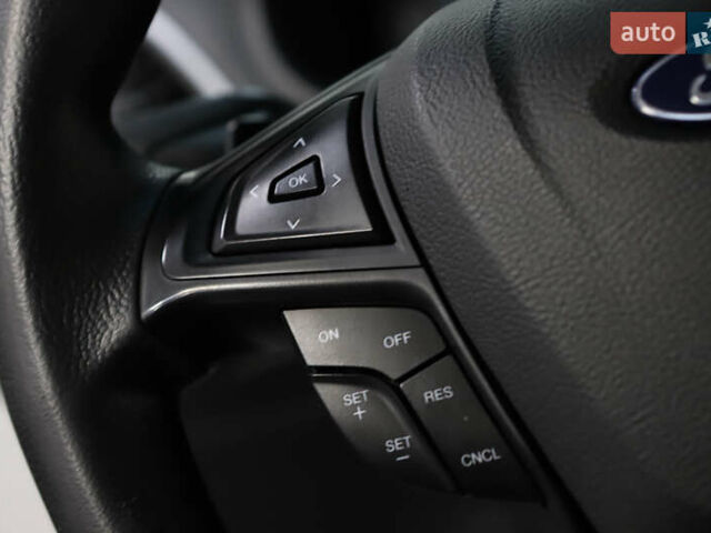 Белый Форд Эдж, объемом двигателя 2 л и пробегом 234 тыс. км за 13900 $, фото 68 на Automoto.ua