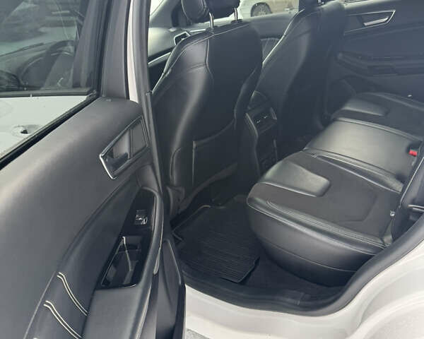 Білий Форд Едж, об'ємом двигуна 2.7 л та пробігом 179 тис. км за 21300 $, фото 15 на Automoto.ua