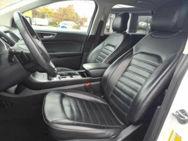 Білий Форд Едж, об'ємом двигуна 2 л та пробігом 50 тис. км за 11700 $, фото 10 на Automoto.ua