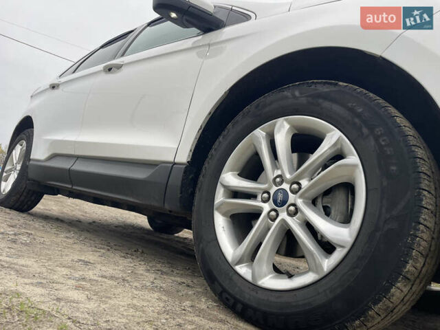 Белый Форд Эдж, объемом двигателя 2 л и пробегом 151 тыс. км за 17500 $, фото 7 на Automoto.ua