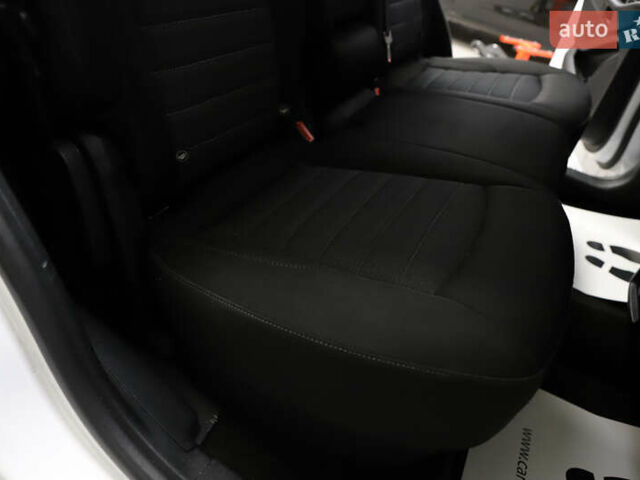 Белый Форд Эдж, объемом двигателя 2 л и пробегом 234 тыс. км за 13900 $, фото 84 на Automoto.ua