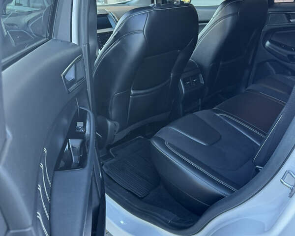 Белый Форд Эдж, объемом двигателя 2.7 л и пробегом 177 тыс. км за 22000 $, фото 14 на Automoto.ua