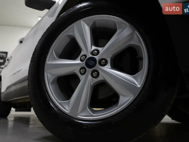 Белый Форд Эдж, объемом двигателя 2 л и пробегом 234 тыс. км за 13900 $, фото 27 на Automoto.ua