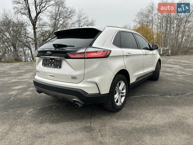 Білий Форд Едж, об'ємом двигуна 2 л та пробігом 80 тис. км за 17700 $, фото 15 на Automoto.ua