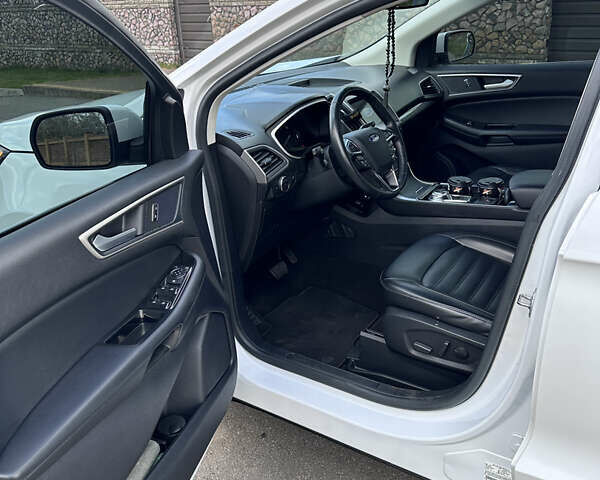 Белый Форд Эдж, объемом двигателя 2 л и пробегом 163 тыс. км за 17800 $, фото 10 на Automoto.ua