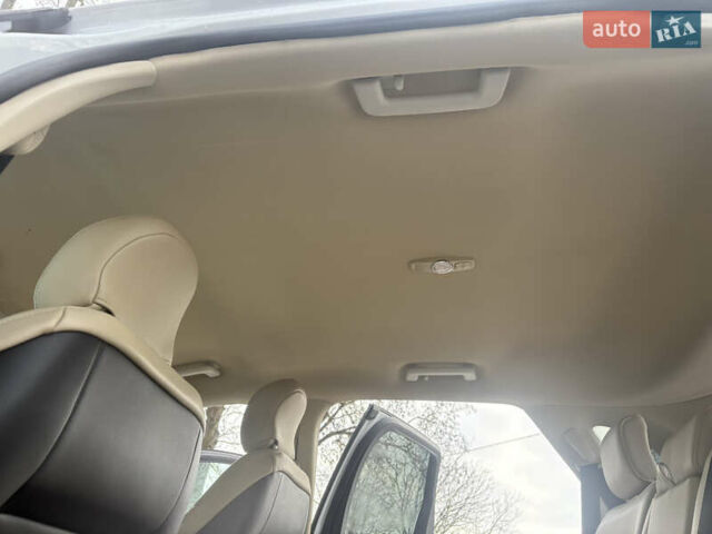 Белый Форд Эдж, объемом двигателя 2 л и пробегом 251 тыс. км за 14800 $, фото 15 на Automoto.ua