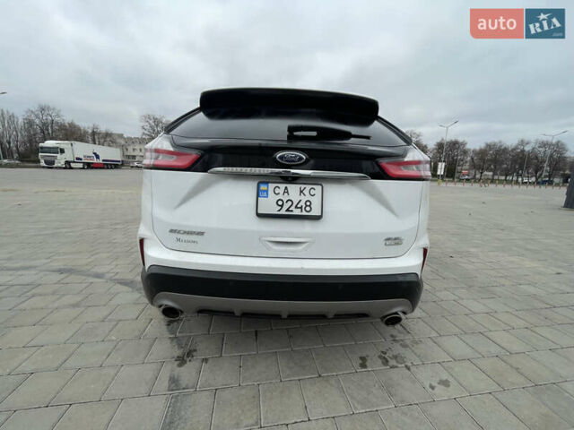 Белый Форд Эдж, объемом двигателя 2 л и пробегом 151 тыс. км за 16700 $, фото 5 на Automoto.ua