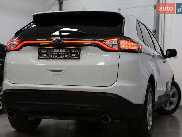 Белый Форд Эдж, объемом двигателя 2 л и пробегом 234 тыс. км за 13900 $, фото 5 на Automoto.ua