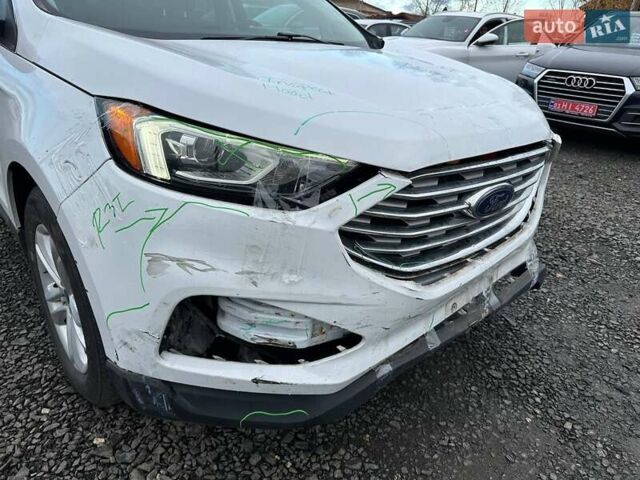 Білий Форд Едж, об'ємом двигуна 2 л та пробігом 173 тис. км за 12800 $, фото 7 на Automoto.ua