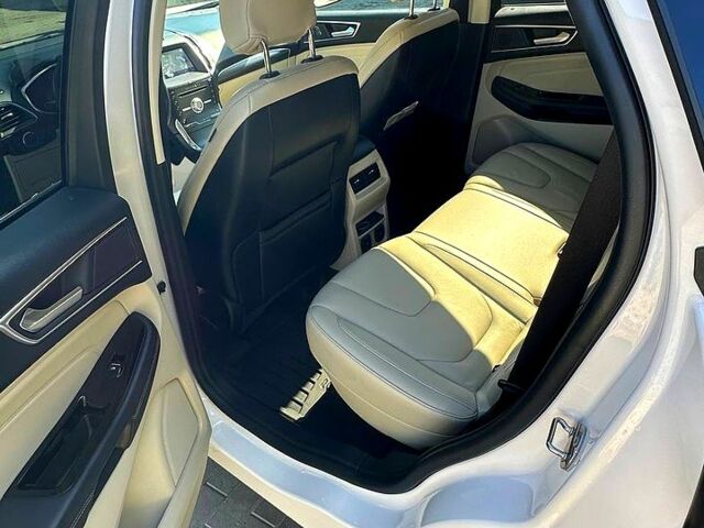 Білий Форд Едж, об'ємом двигуна 2 л та пробігом 43 тис. км за 23600 $, фото 9 на Automoto.ua