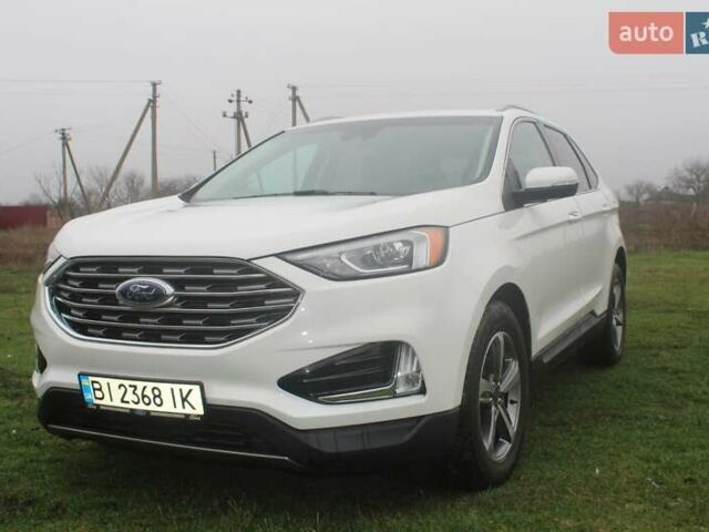 Білий Форд Едж, об'ємом двигуна 2 л та пробігом 62 тис. км за 21300 $, фото 1 на Automoto.ua