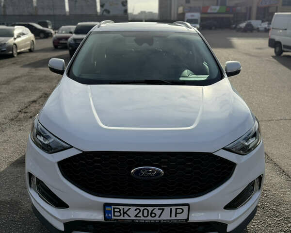 Білий Форд Едж, об'ємом двигуна 2 л та пробігом 93 тис. км за 18900 $, фото 1 на Automoto.ua
