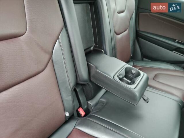 Білий Форд Едж, об'ємом двигуна 2 л та пробігом 91 тис. км за 22000 $, фото 19 на Automoto.ua