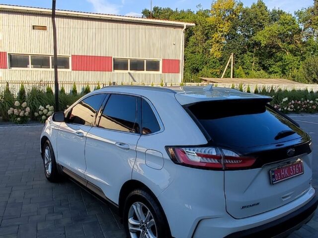 Білий Форд Едж, об'ємом двигуна 2 л та пробігом 181 тис. км за 18900 $, фото 1 на Automoto.ua