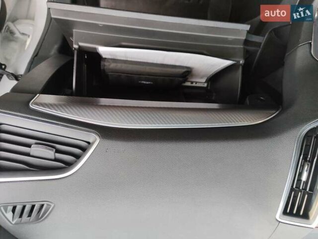 Білий Форд Едж, об'ємом двигуна 2 л та пробігом 91 тис. км за 22000 $, фото 26 на Automoto.ua