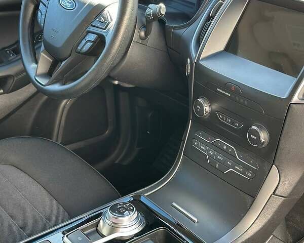 Білий Форд Едж, об'ємом двигуна 2 л та пробігом 103 тис. км за 18200 $, фото 49 на Automoto.ua