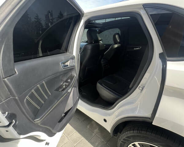 Форд Эдж 2020 в Луцке на Automoto.ua Белый Форд Эдж, объемом двигателя 2.7 л и пробегом 73 тыс. км за 22250 $, фото 16 на Automoto.ua